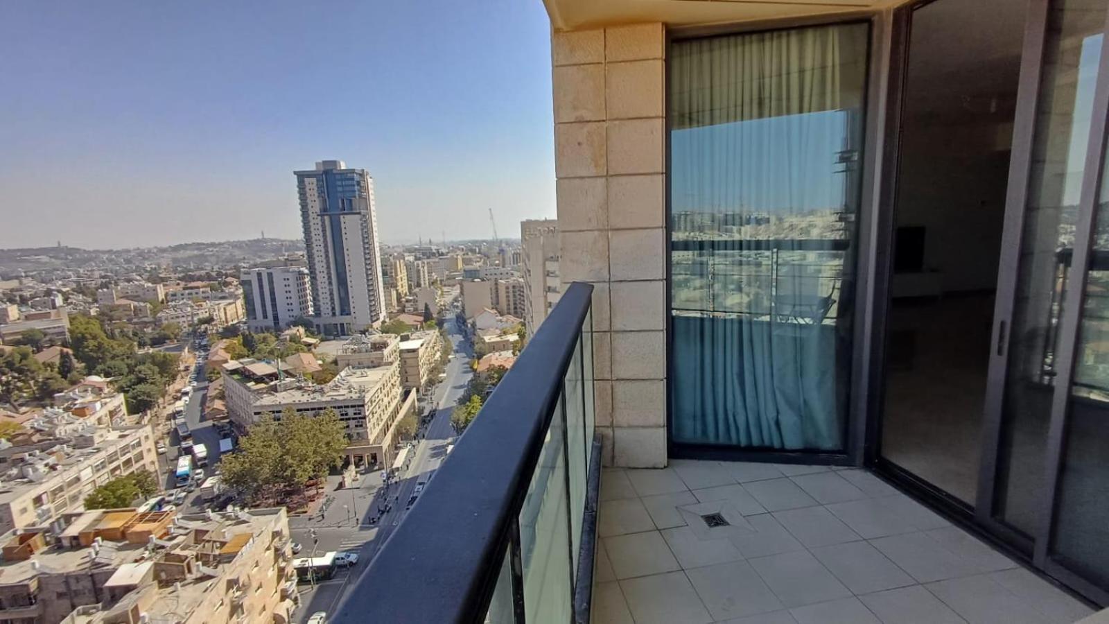 Jtower Royal Suites - Alefimmoed Jerusalén Exterior foto